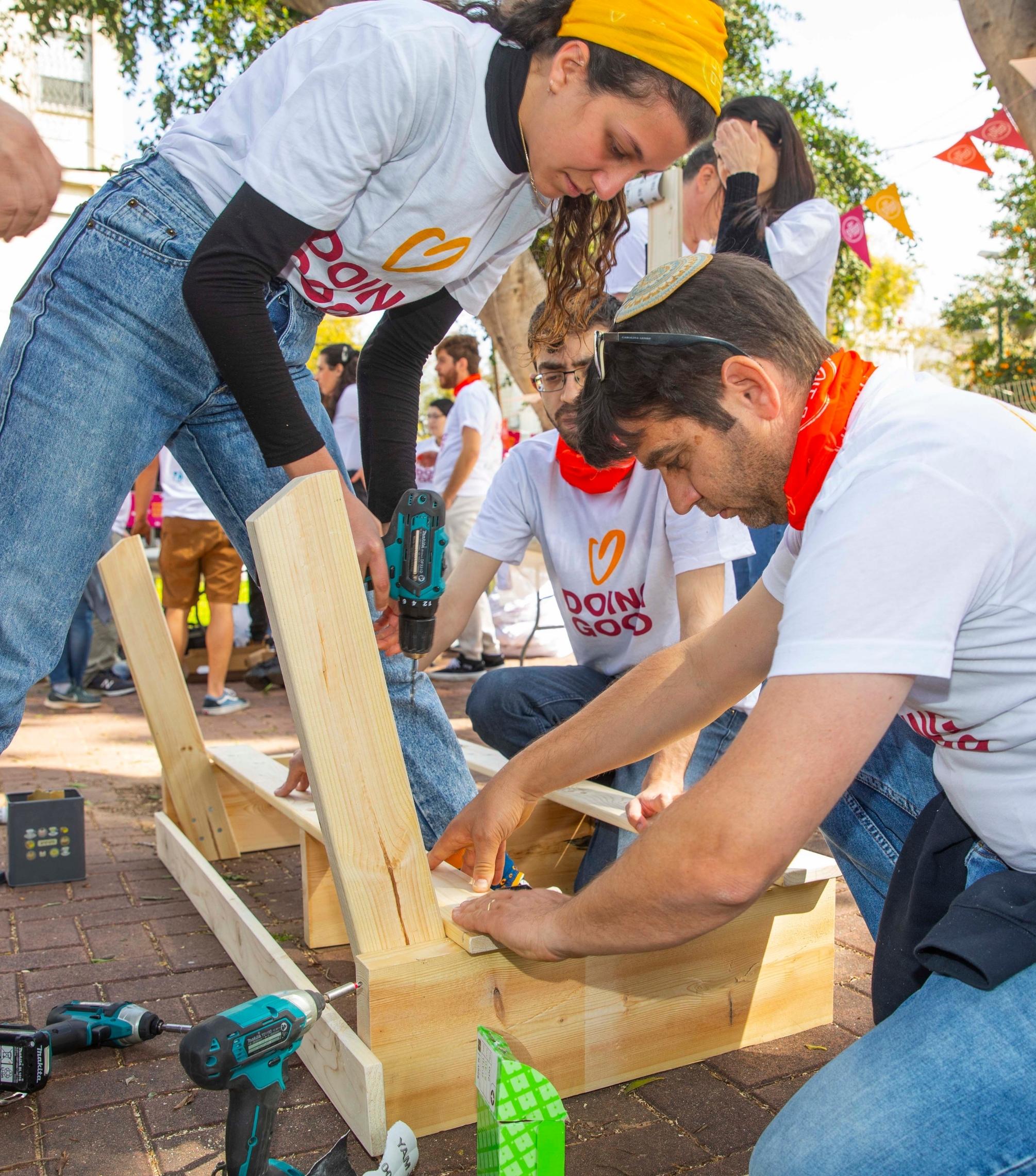 Circles of good across the world